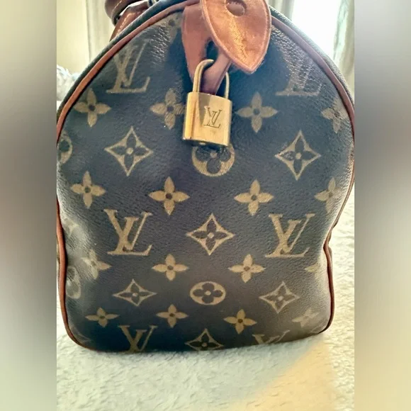 Louis Vuitton Monogram Speedy 30 Made in France SD1087 - Picture 4 of 10